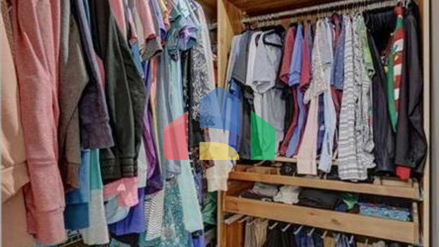 Residential - Single Family Home - Calgary, Canada - Canada