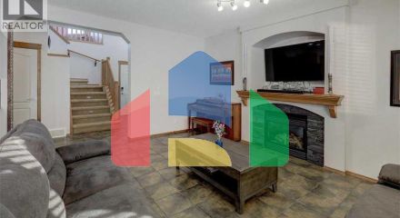 Residential - Single Family Home - Calgary, Canada - Canada