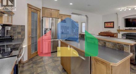 Residential - Single Family Home - Calgary, Canada - Canada