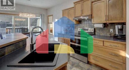 Residential - Single Family Home - Calgary, Canada - Canada