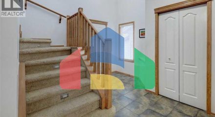 Residential - Single Family Home - Calgary, Canada - Canada