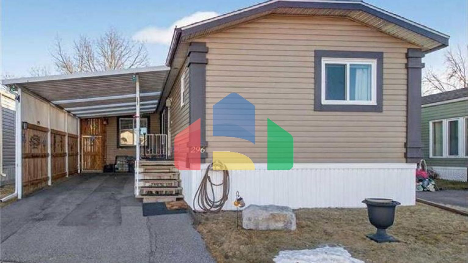 Residential - Single Family Home - Calgary, Canada - Canada