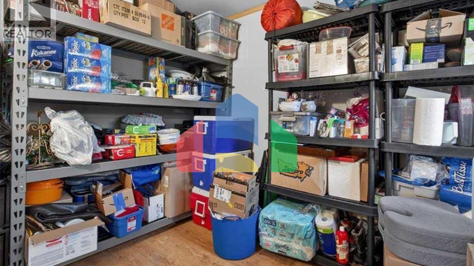 Residential - Single Family Home - Calgary, Canada - Canada