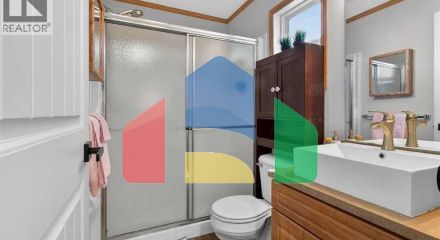 Residential - Single Family Home - Calgary, Canada - Canada