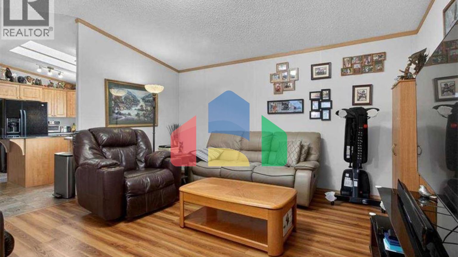 Residential - Single Family Home - Calgary, Canada - Canada