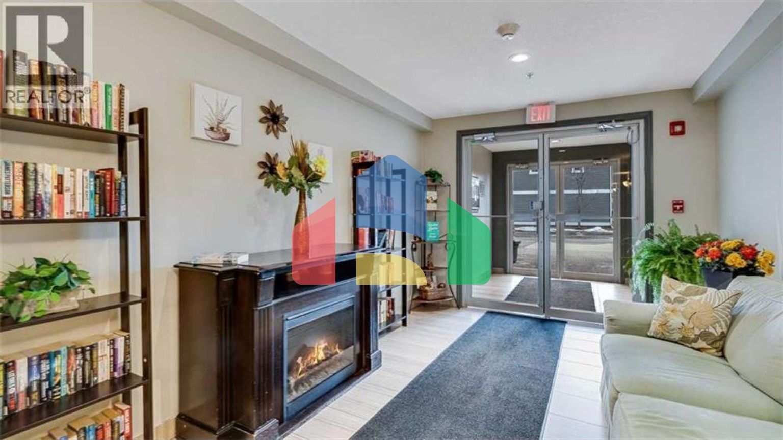 Residential - Single Family Home - Calgary, Canada - Canada