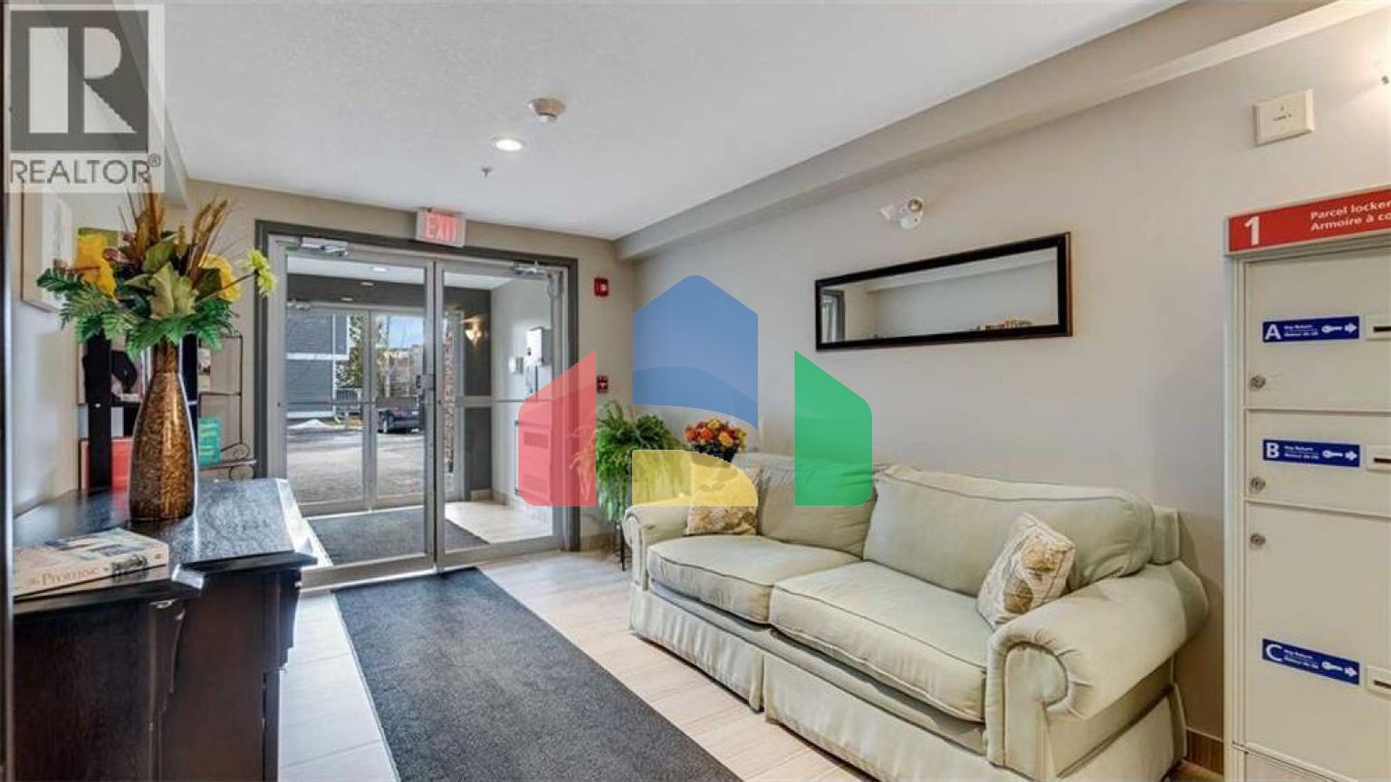 Residential - Single Family Home - Calgary, Canada - Canada