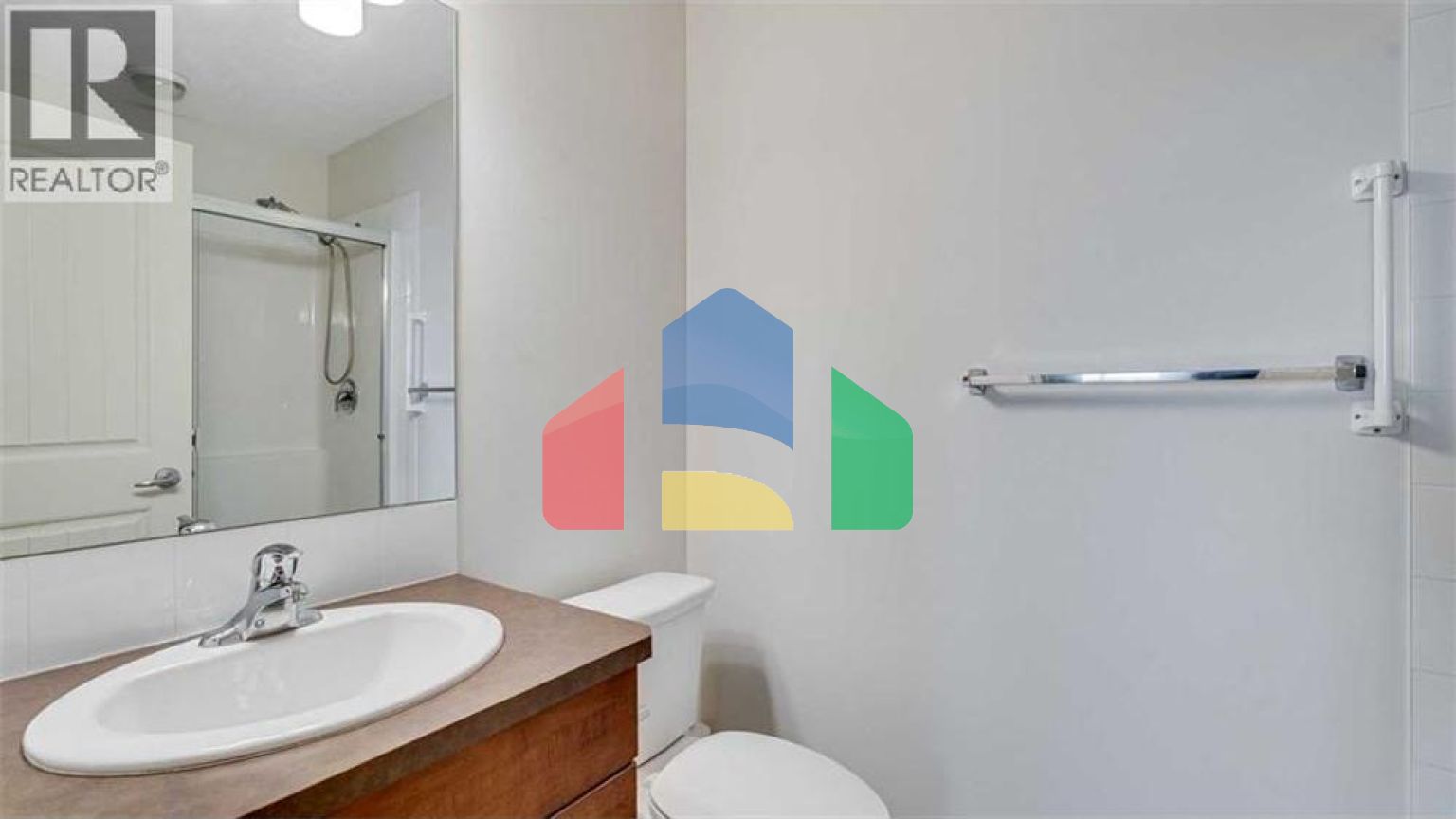 Residential - Single Family Home - Calgary, Canada - Canada