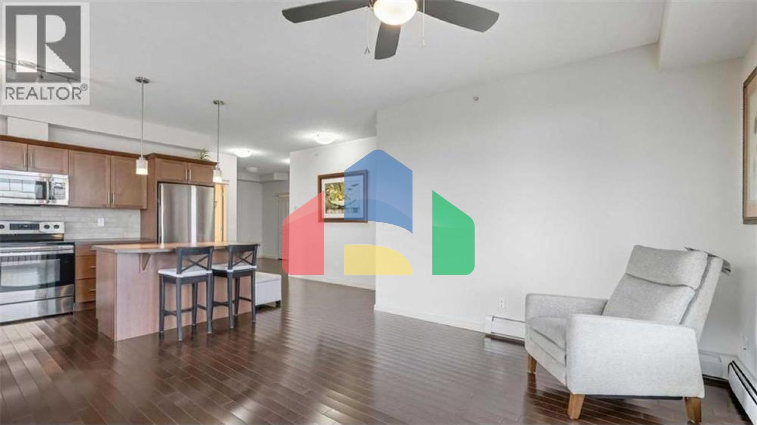 Residential - Single Family Home - Calgary, Canada - Canada