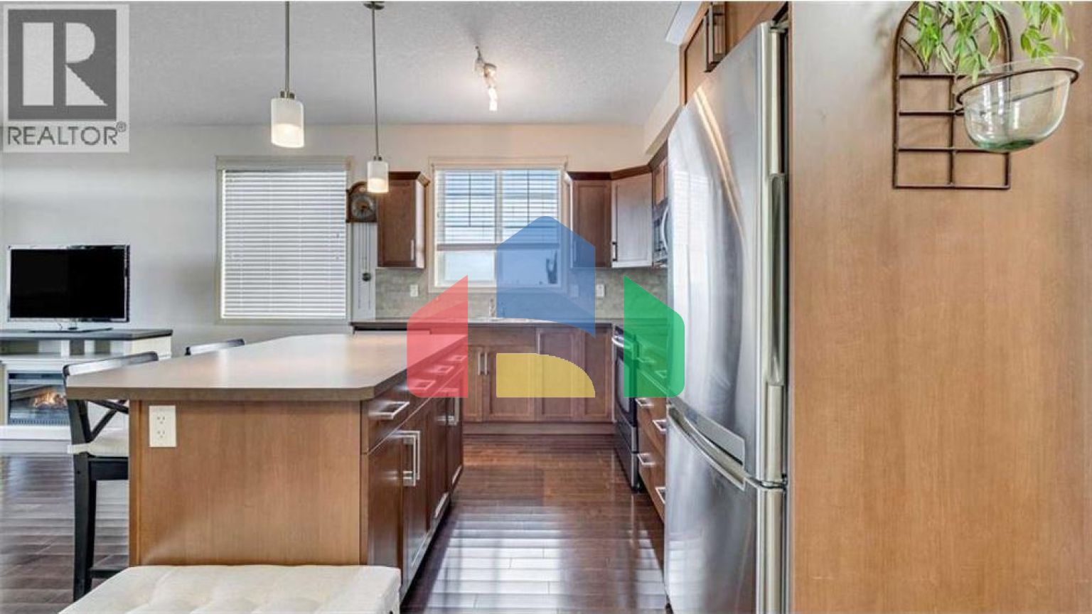 Residential - Single Family Home - Calgary, Canada - Canada