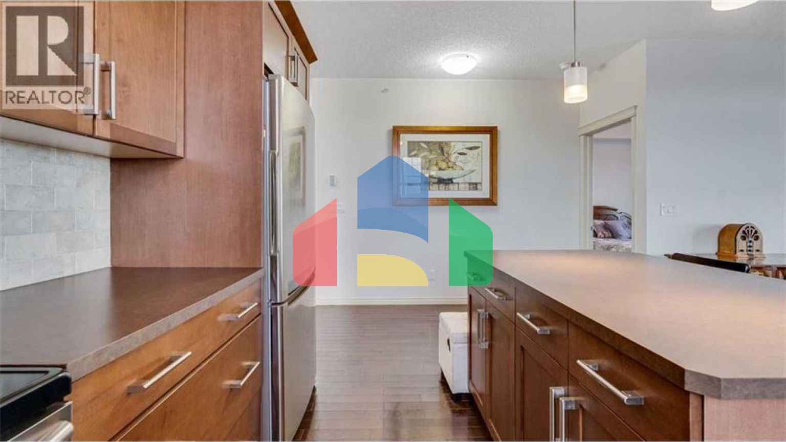 Residential - Single Family Home - Calgary, Canada - Canada