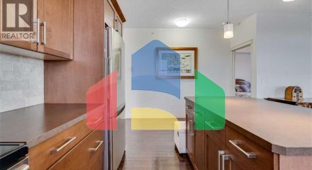 Residential - Single Family Home - Calgary, Canada - Canada