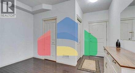 Residential - Single Family Home - Calgary, Canada - Canada