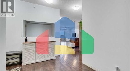 Residential - Single Family Home - Calgary, Canada - Canada