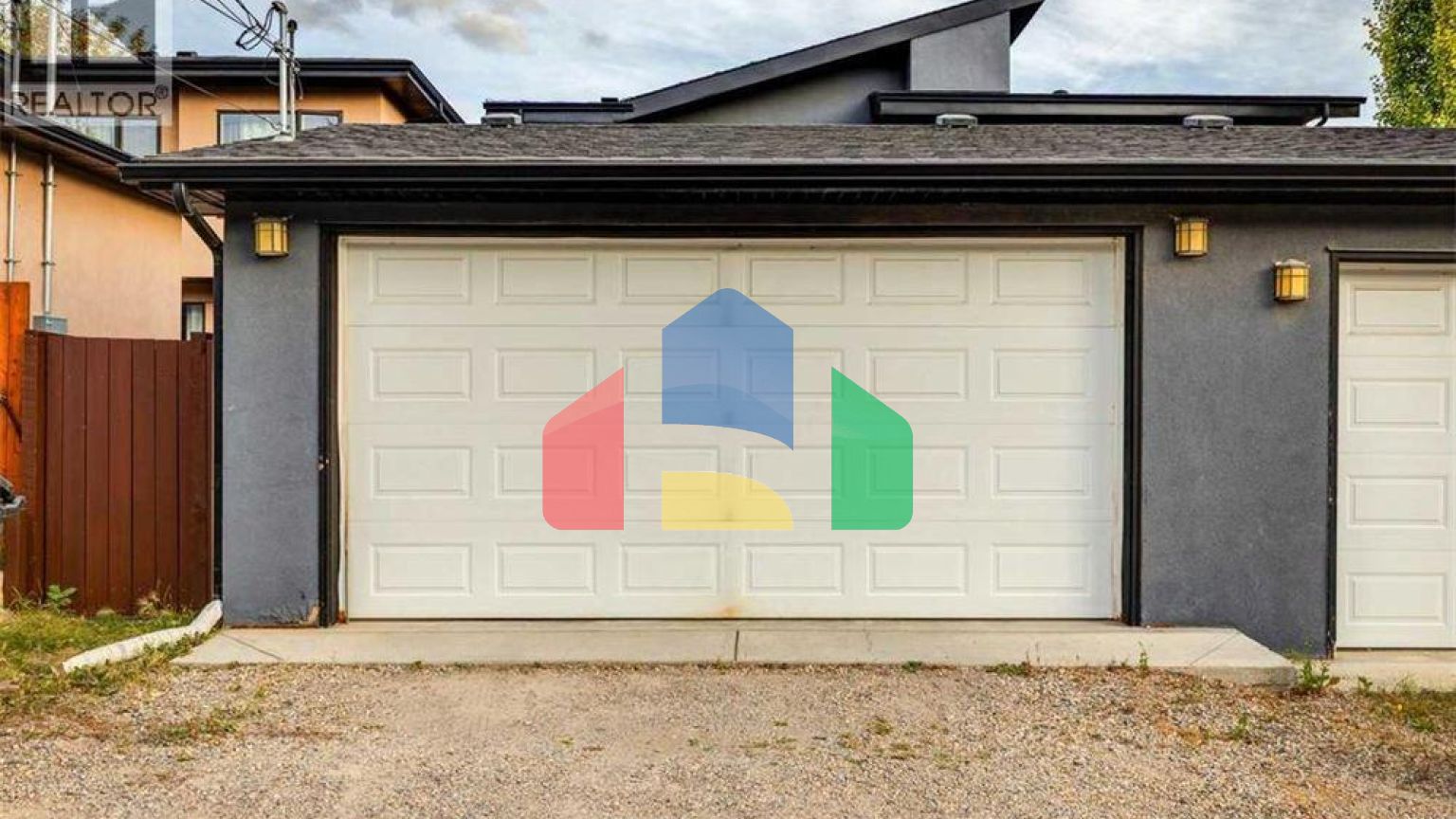 Residential - Single Family Home - Calgary, Canada - Canada