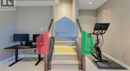 Residential - Single Family Home - Calgary, Canada - Canada