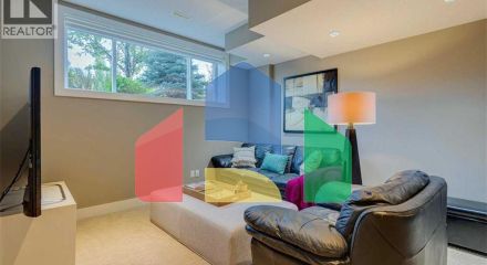 Residential - Single Family Home - Calgary, Canada - Canada