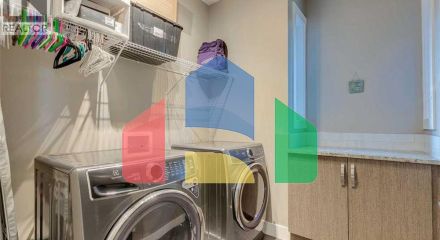 Residential - Single Family Home - Calgary, Canada - Canada