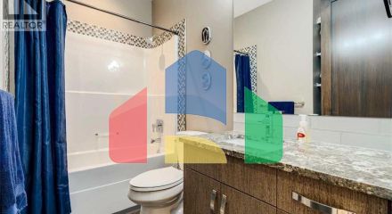 Residential - Single Family Home - Calgary, Canada - Canada