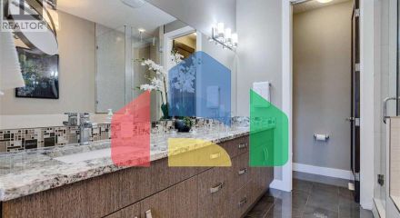 Residential - Single Family Home - Calgary, Canada - Canada