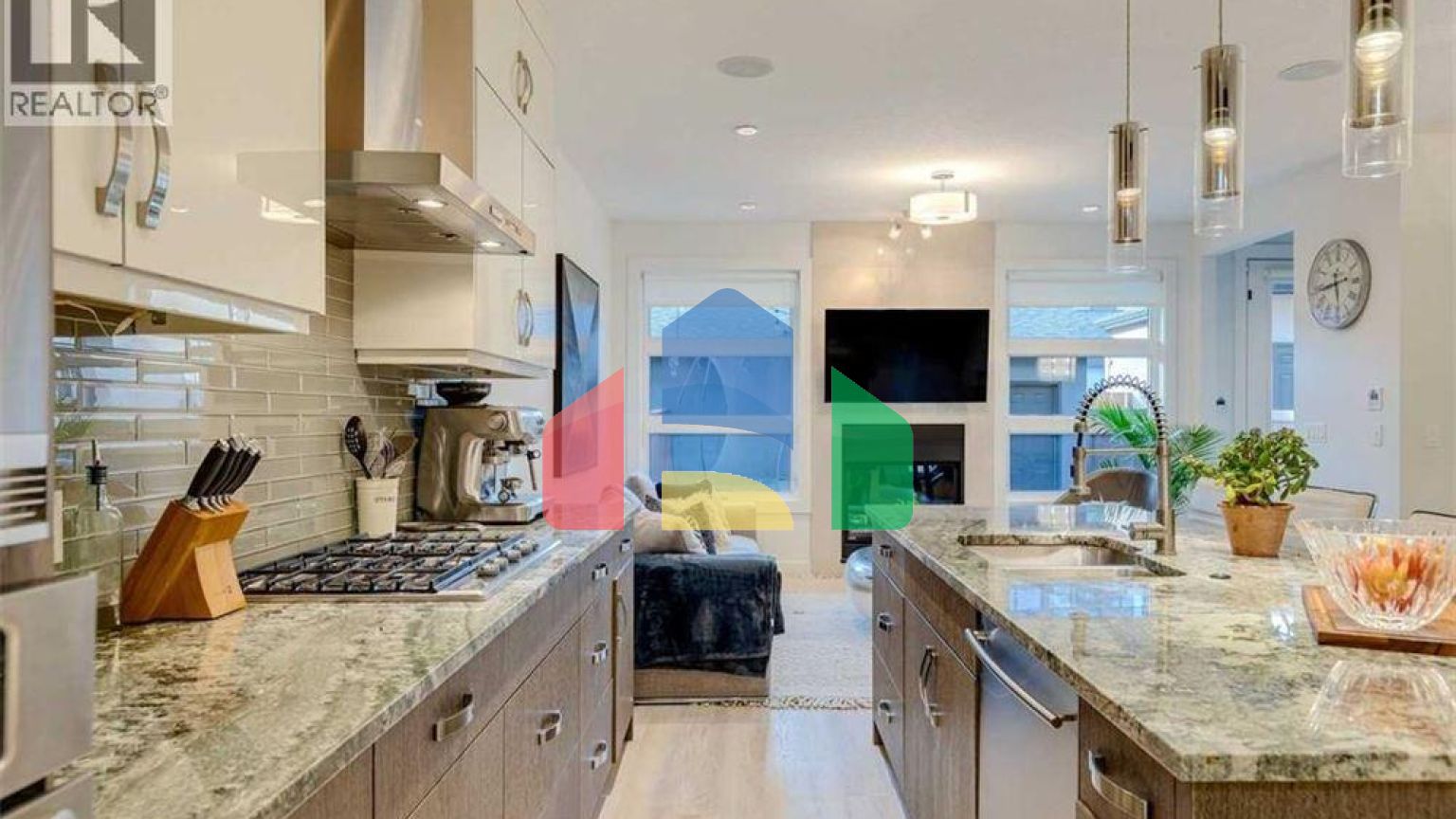 Residential - Single Family Home - Calgary, Canada - Canada