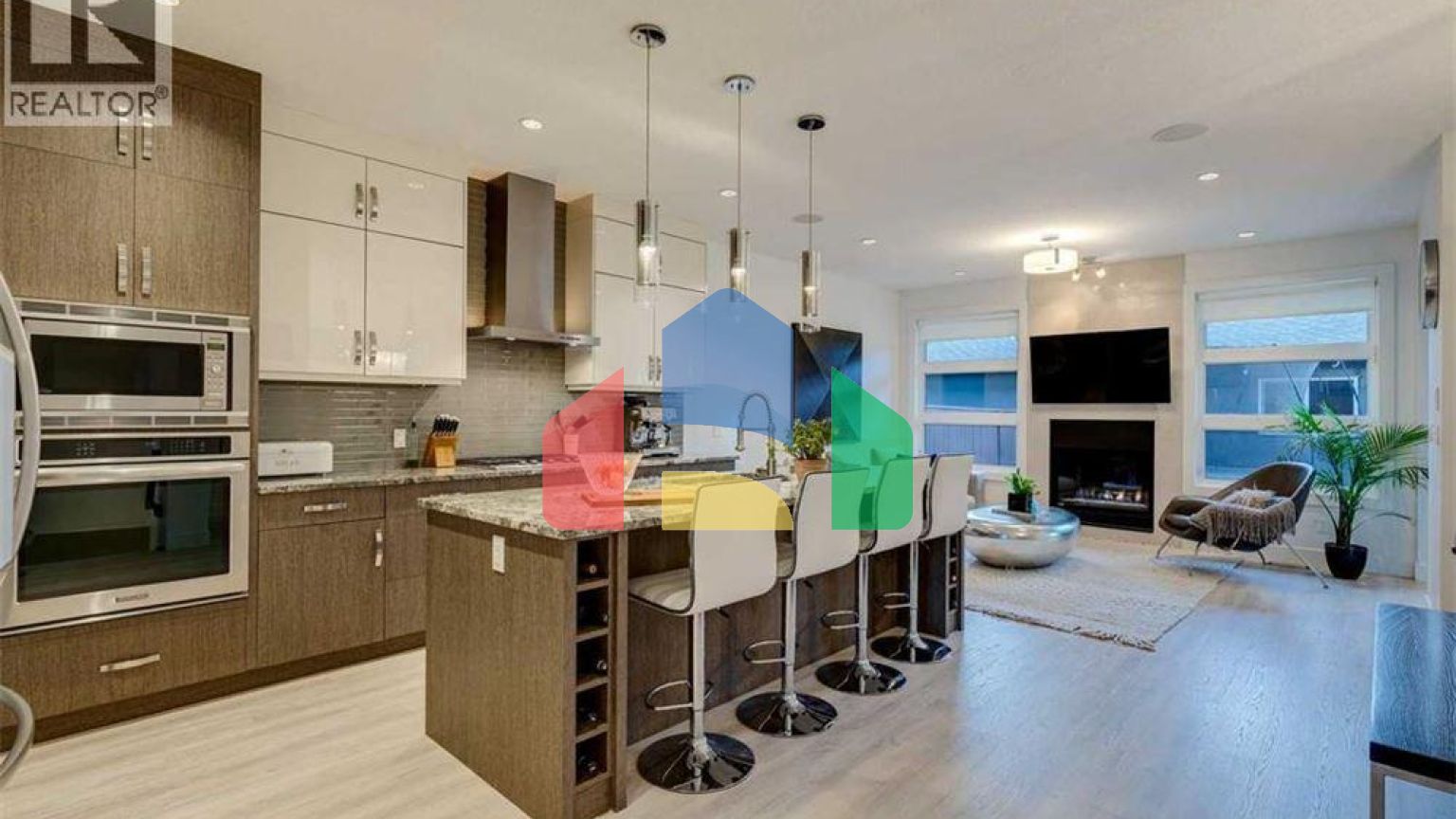 Residential - Single Family Home - Calgary, Canada - Canada