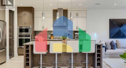 Residential - Single Family Home - Calgary, Canada - Canada