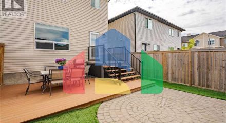 Residential - Single Family Home - Calgary, Canada - Canada