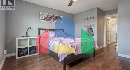 Residential - Single Family Home - Calgary, Canada - Canada