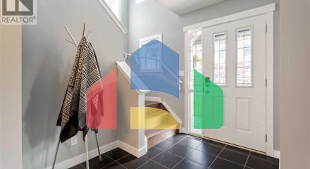 Residential - Single Family Home - Calgary, Canada - Canada