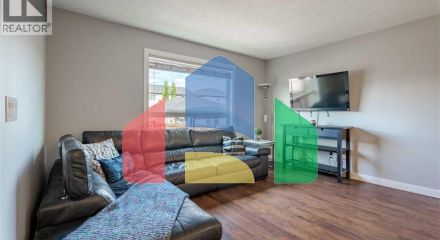 Residential - Single Family Home - Calgary, Canada - Canada