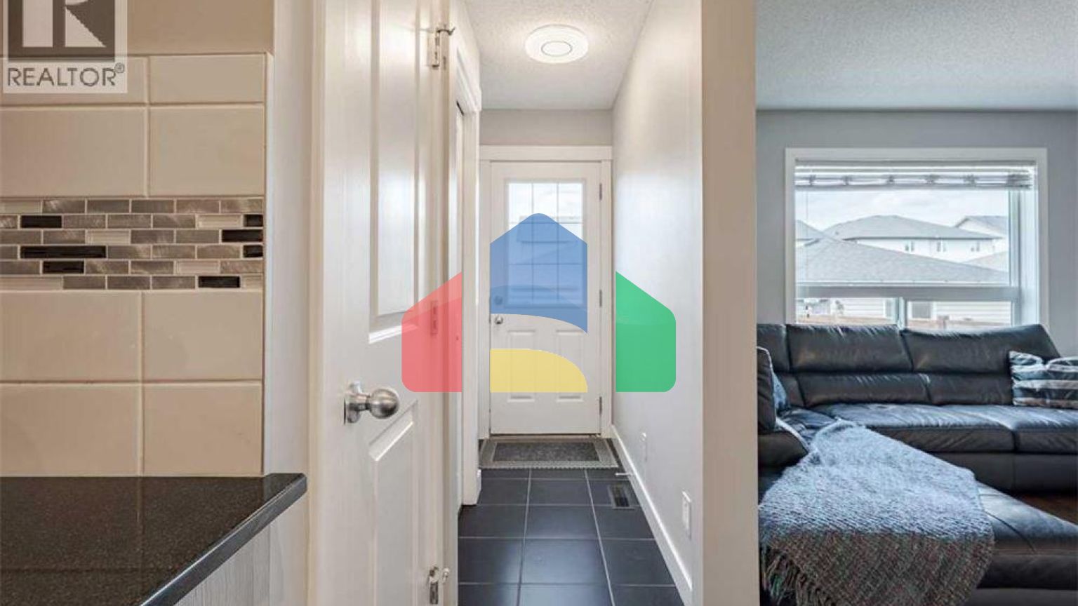 Residential - Single Family Home - Calgary, Canada - Canada