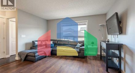 Residential - Single Family Home - Calgary, Canada - Canada