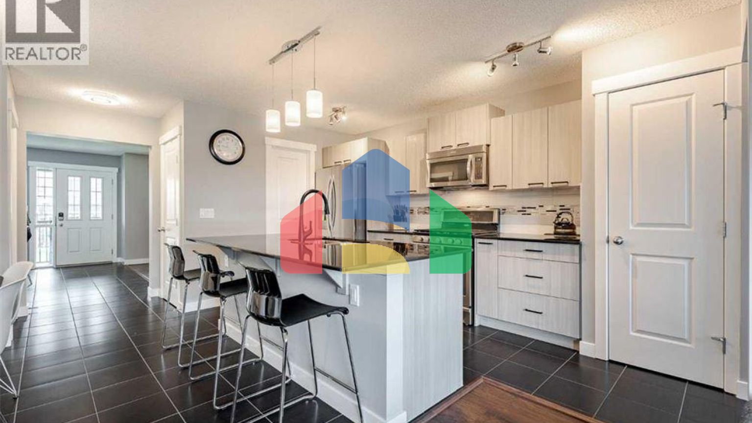 Residential - Single Family Home - Calgary, Canada - Canada