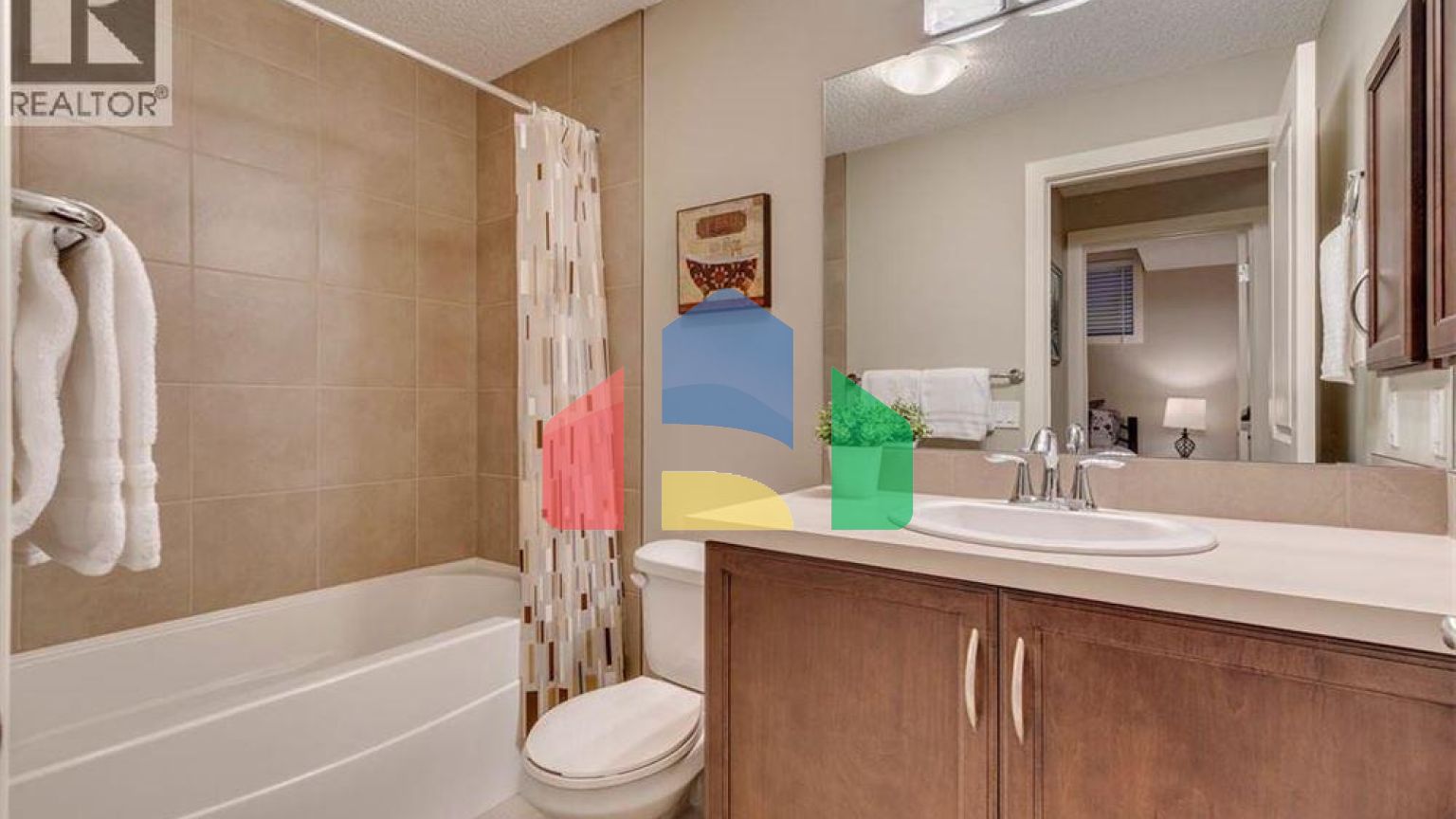 Residential - Single Family Home - Calgary, Canada - Canada