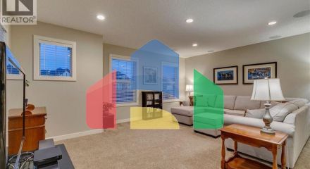 Residential - Single Family Home - Calgary, Canada - Canada