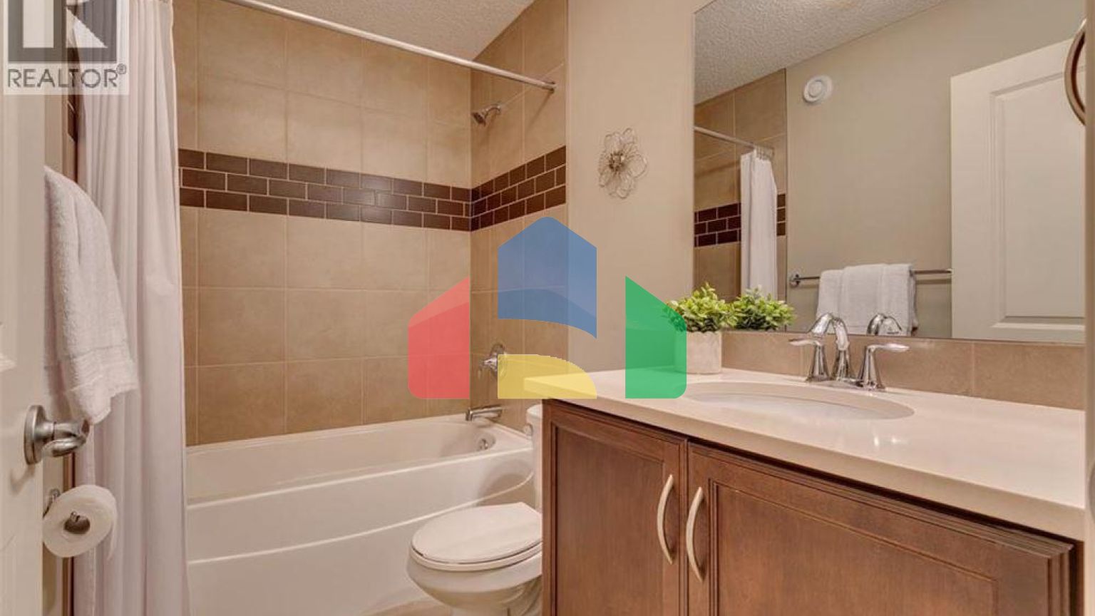 Residential - Single Family Home - Calgary, Canada - Canada