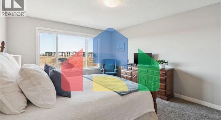 Residential - Single Family Home - Calgary, Canada - Canada