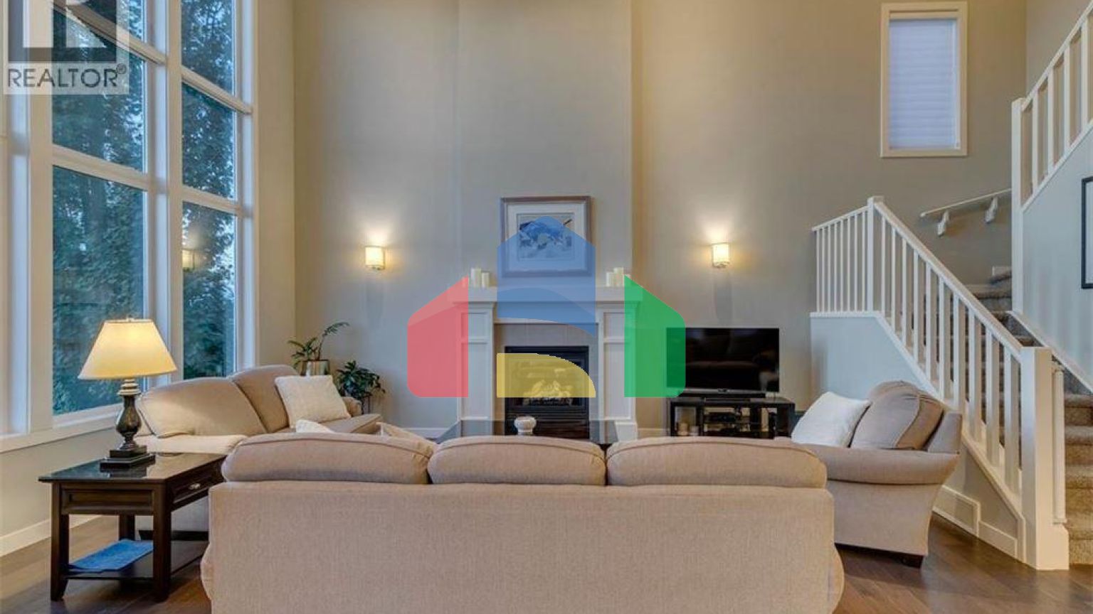 Residential - Single Family Home - Calgary, Canada - Canada