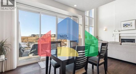 Residential - Single Family Home - Calgary, Canada - Canada