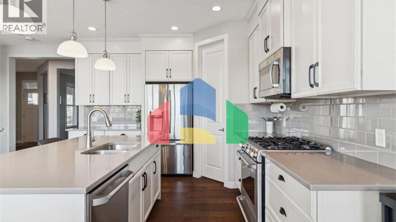 Residential - Single Family Home - Calgary, Canada - Canada