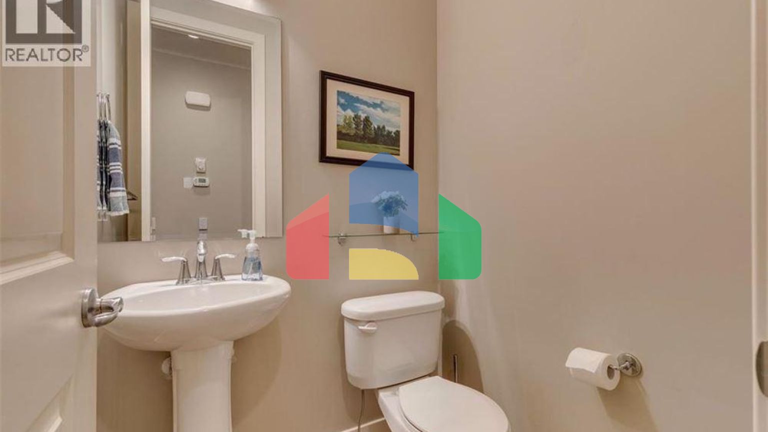 Residential - Single Family Home - Calgary, Canada - Canada