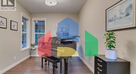 Residential - Single Family Home - Calgary, Canada - Canada