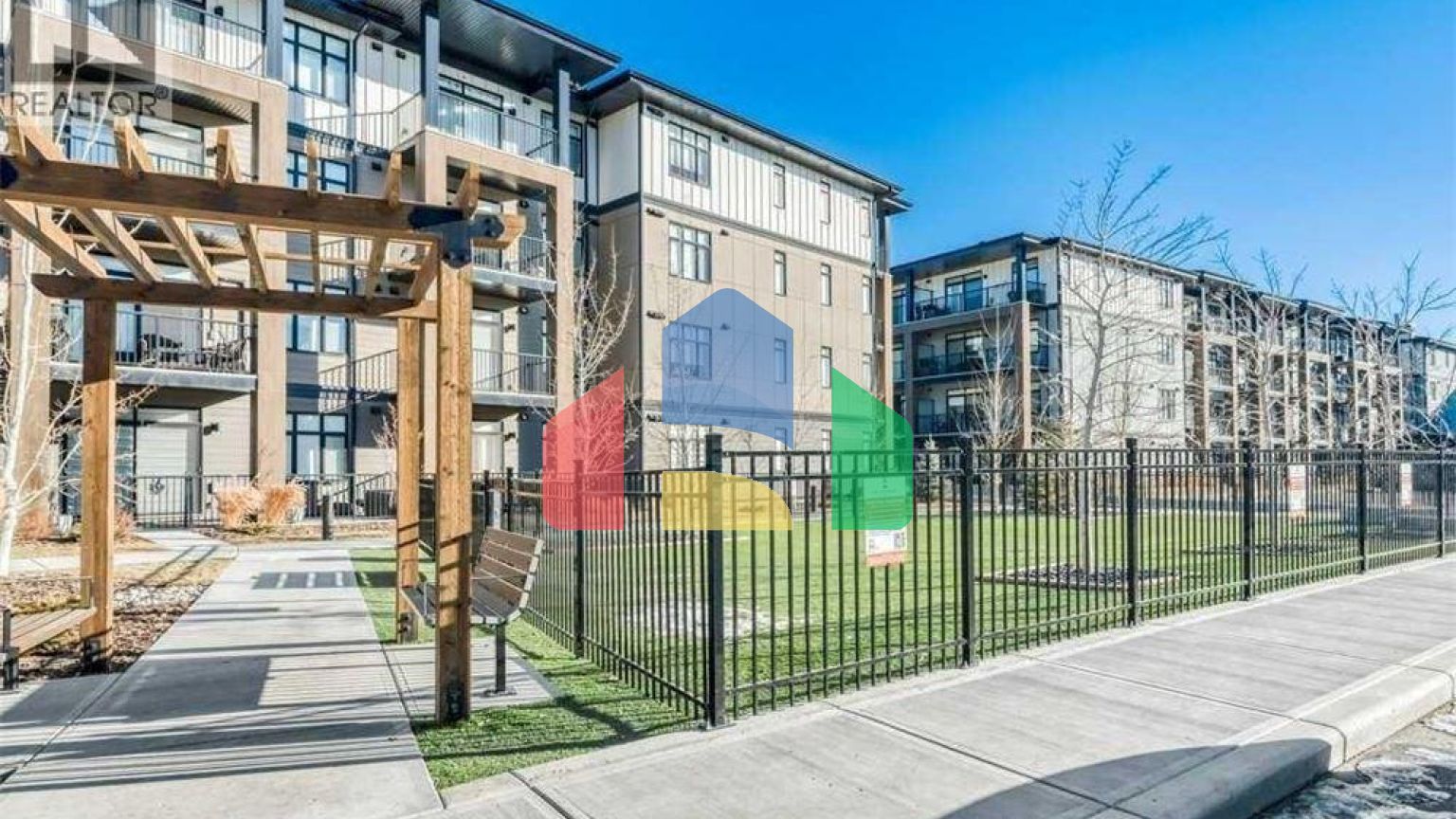 Residential - Condo/Apartment - Calgary, Canada - Canada