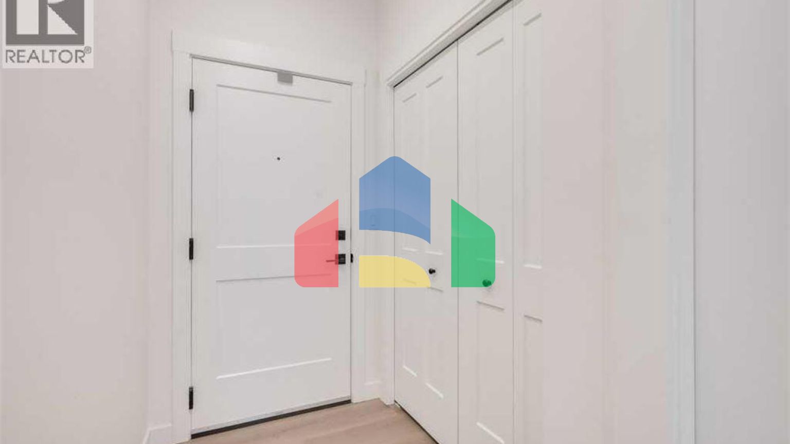 Residential - Condo/Apartment - Calgary, Canada - Canada