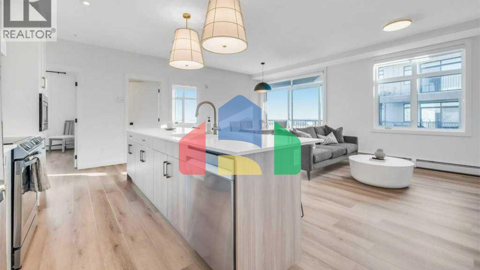 Residential - Condo/Apartment - Calgary, Canada - Canada