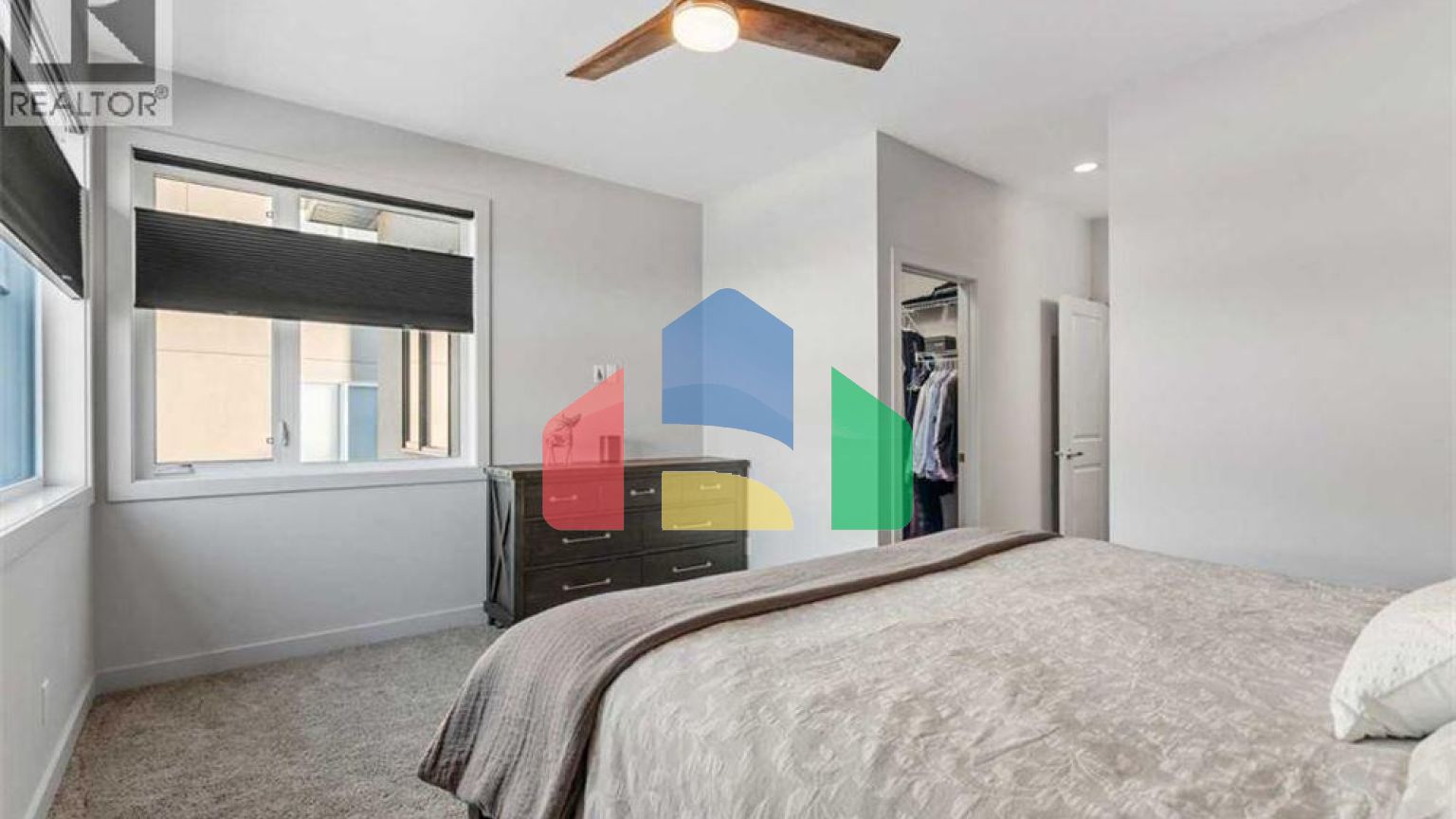 Residential - Condo/Apartment - Calgary, Canada - Canada