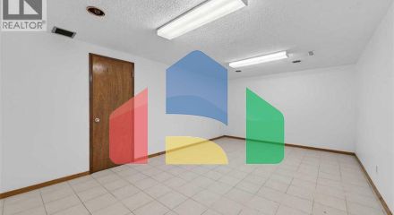 Residential - Single Family Home - Calgary, Canada - Canada