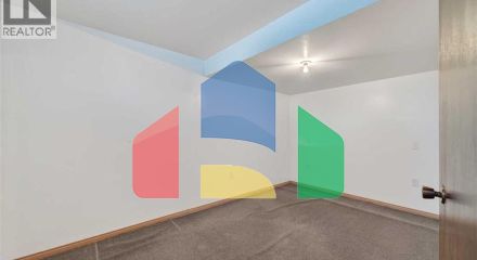 Residential - Single Family Home - Calgary, Canada - Canada