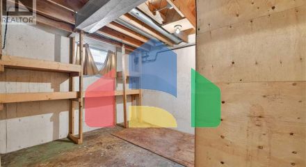 Residential - Single Family Home - Calgary, Canada - Canada